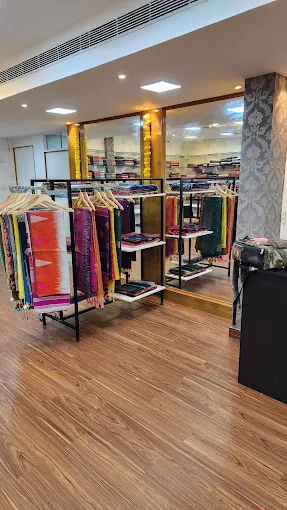 Thanvi Boutique